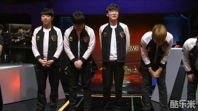 成為世界足 成為世界足