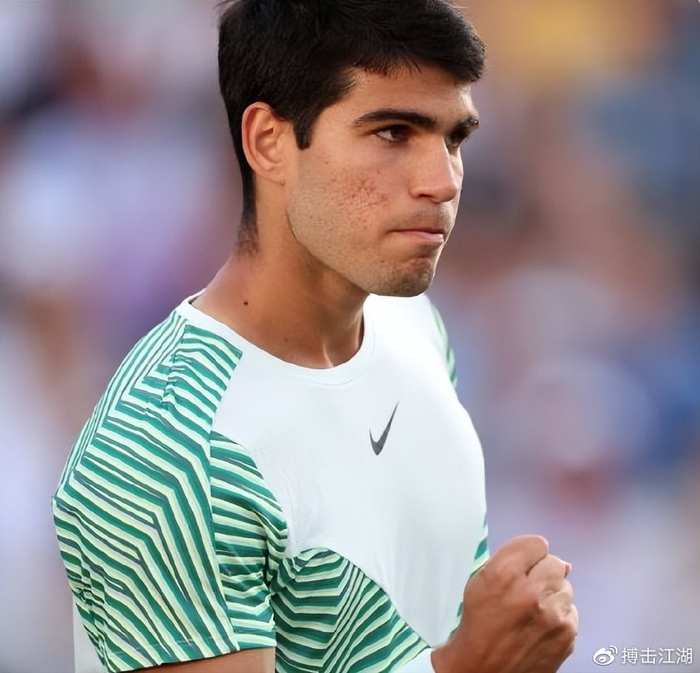 这一点与球 这一点与球